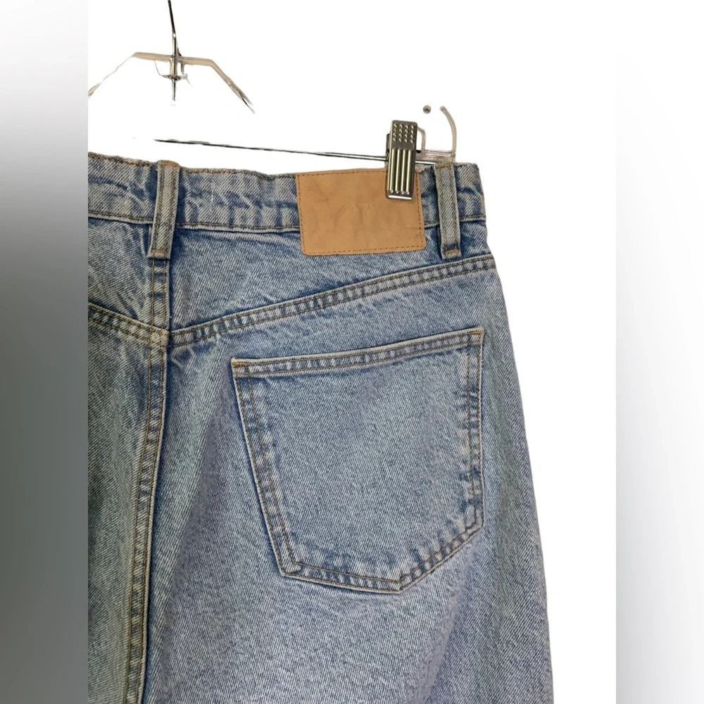 Zara High Waist Light Wash Ankle Denim Jeans - Picture 5 of 5